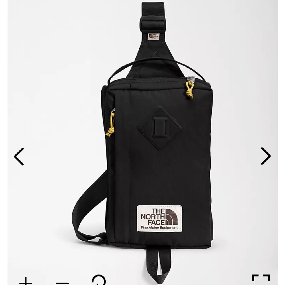 The North Face - Berkeley Field Bag - New With Tags